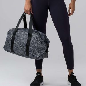 Lululemon Fast Track Duffel